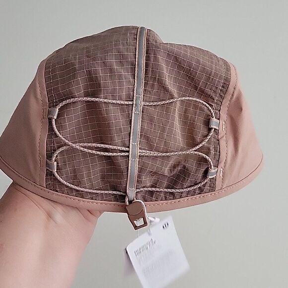 NEW RIPSTOP TRAIL LULULEMON TAN / PINK CLAY ADJUSTABLE CORD LIGHTWEIGHT HAT NWT main image 12